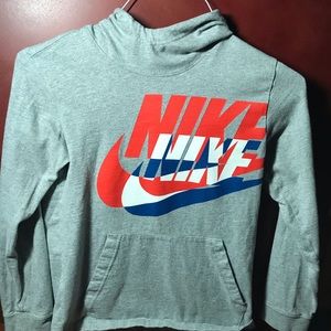 boys nike hoodie size large